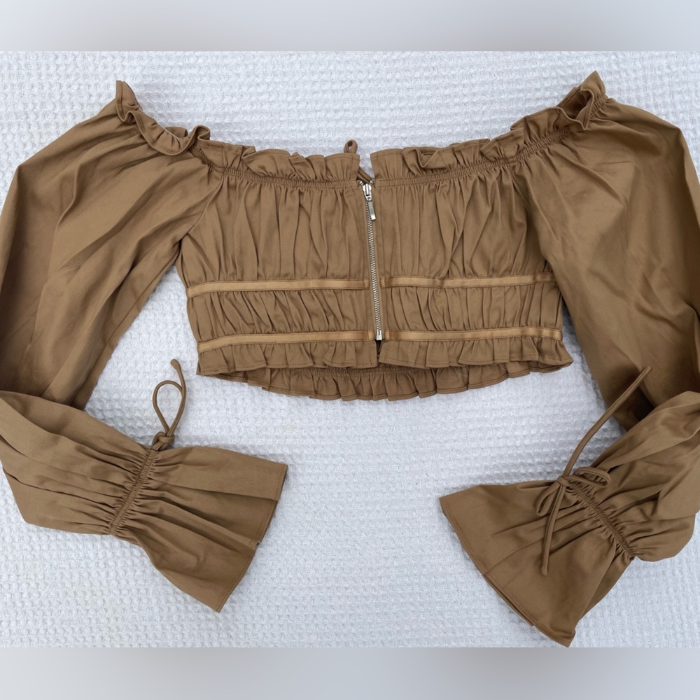 White Fox Brown Long Sleeve Tunic Crop Top Fall Winter Date Night Size M - Picture 5 of 6
